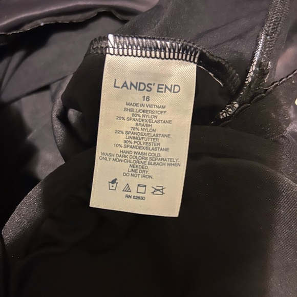 Lands’End black/white swim dress plus size 16 bathing suit - Picture 3 of 4